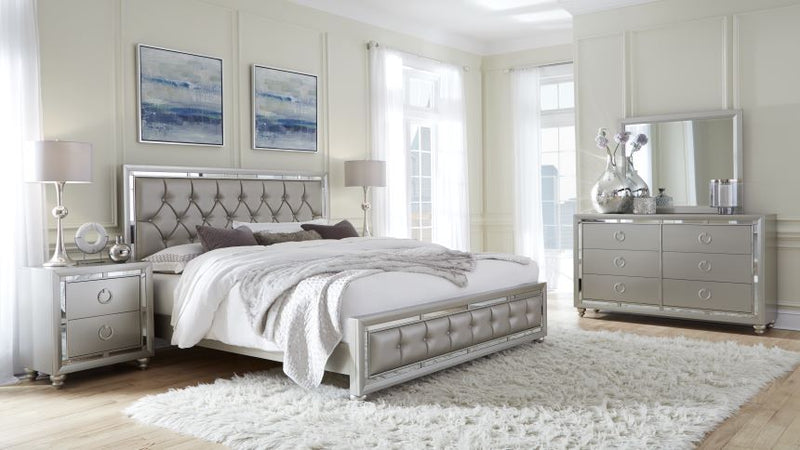 Riley - 4 Piece Full Bedroom Set (Bed, Dresser, Mirror, Nighstand) - Silver