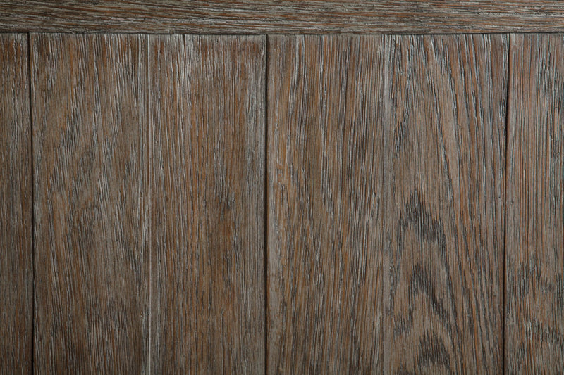 Tyler Creek - Sofa Table - Grayish Brown / Black