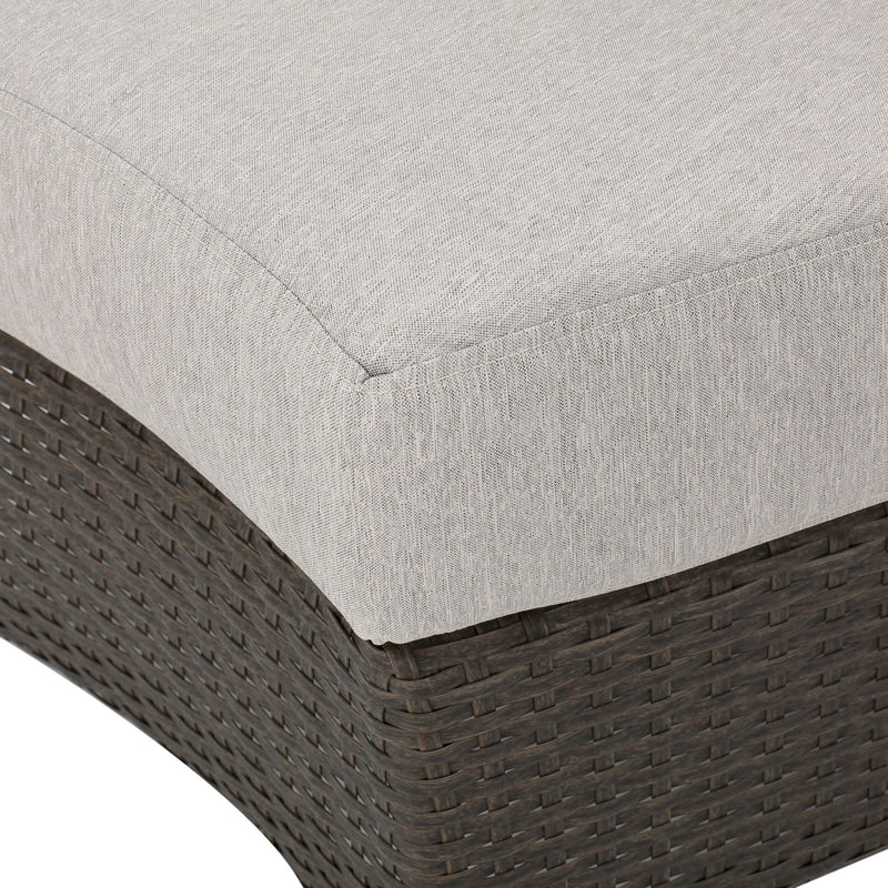 Pt Limon - Modern Outdoor Single Sofa