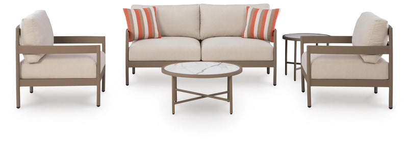 Conjunto de 5 Piezas Bluff Trail - Sofá de Dos Plazas, Sillones, Mesas - Beige