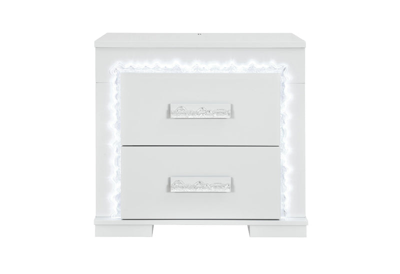 Naomi - 4 Piece Bedroom Set (Full Bed, Dresser, Mirror, Nightstand) - Silver Marble