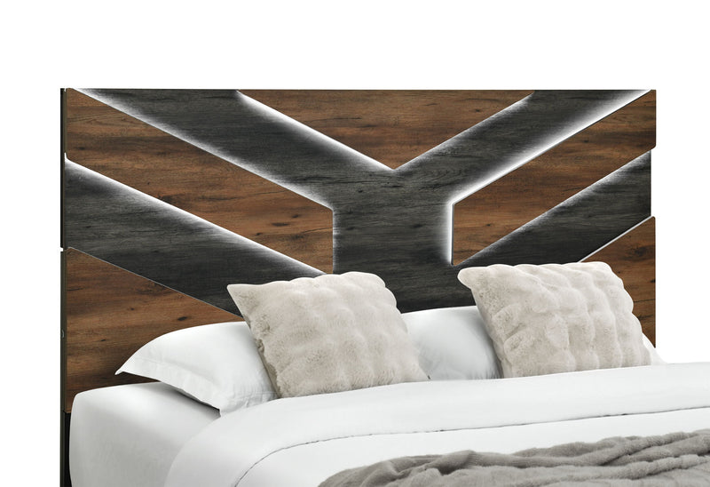 Optimus - 4 Piece Bedroom Set (King Bed, Dresser, Mirror And Nightstand) - Black / Brown