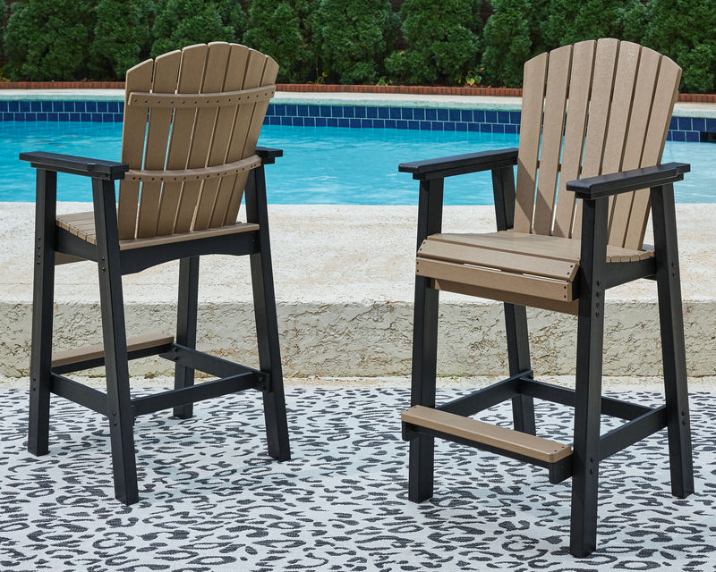 Fairen Trail - 5 Pc. - Dining Set with 4 Chairs - Black / Driftwood