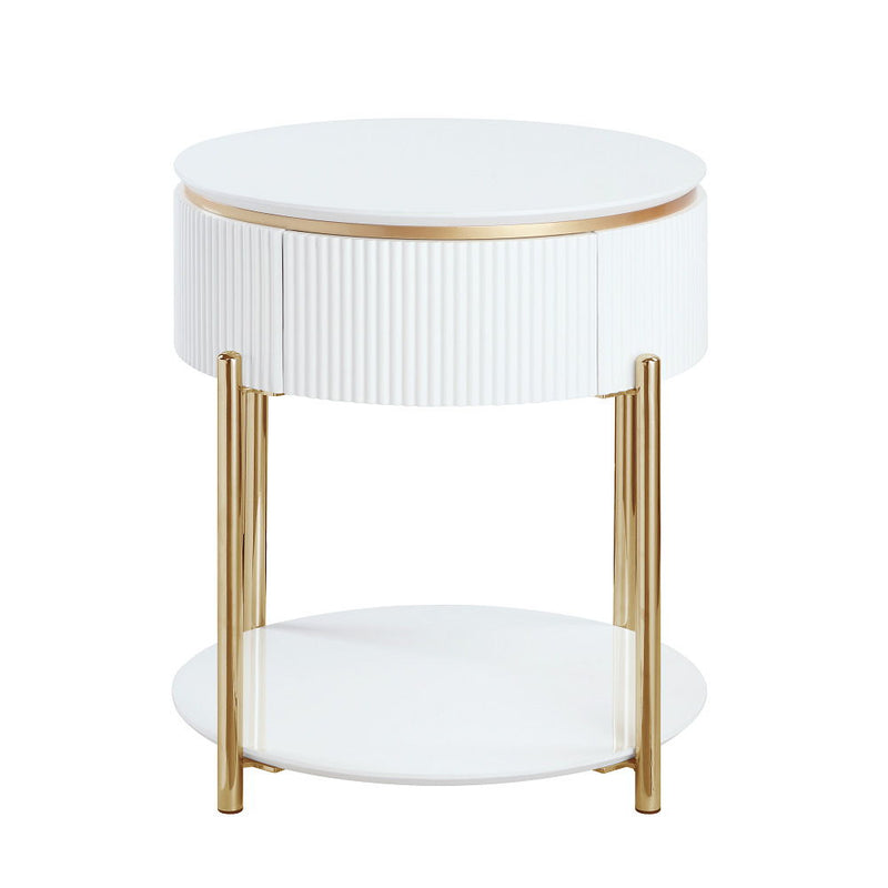 Daveigh - Table