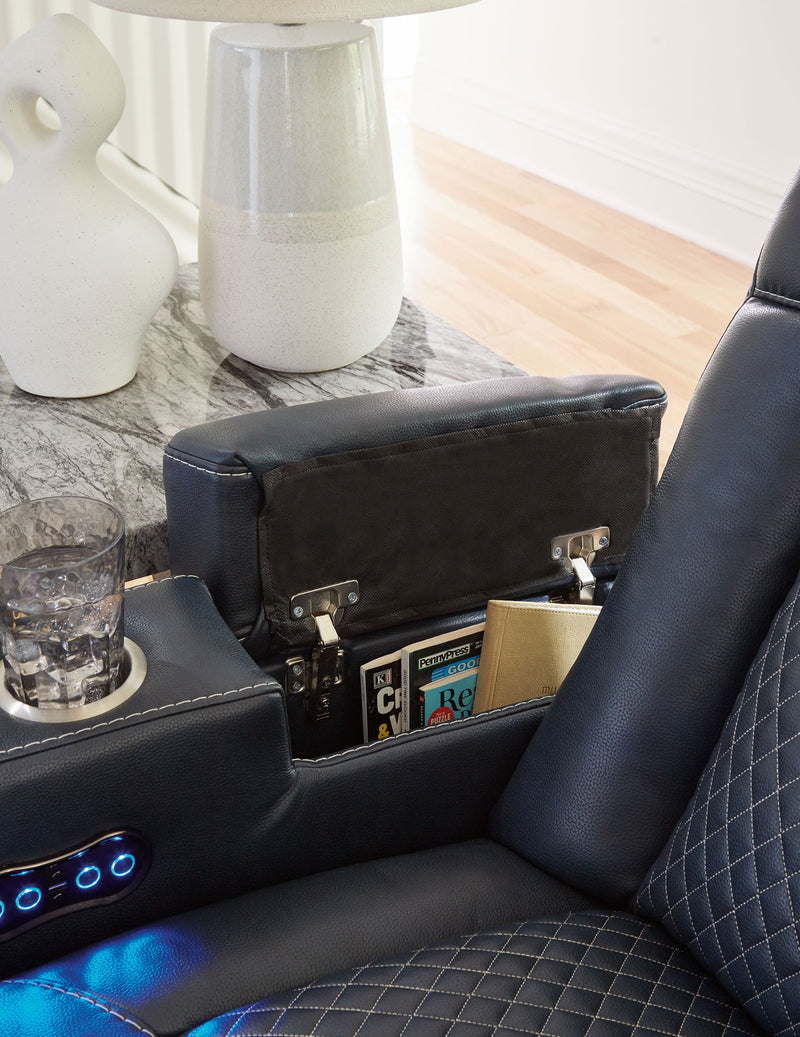 Fyne-Dyme - Power Recliner/Adj Headrest - Sapphire