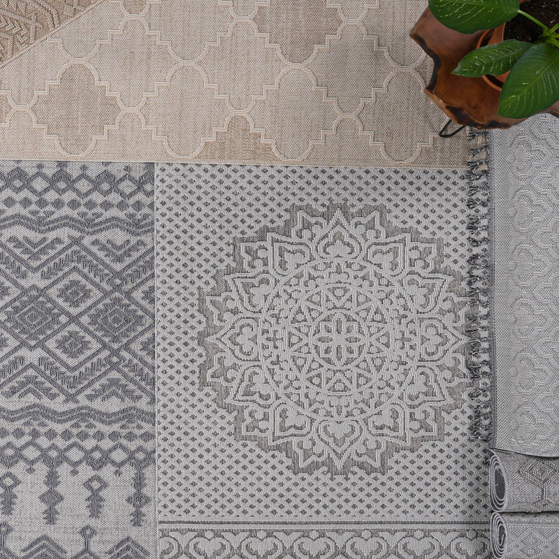 Guros - Medallion Indoor / Outdoor Rug