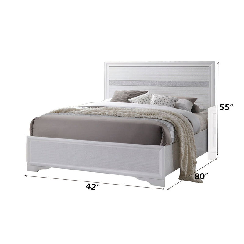Naima - Contemporary - Bed
