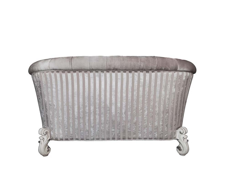 Versailles - Loveseat With 5 Pillows